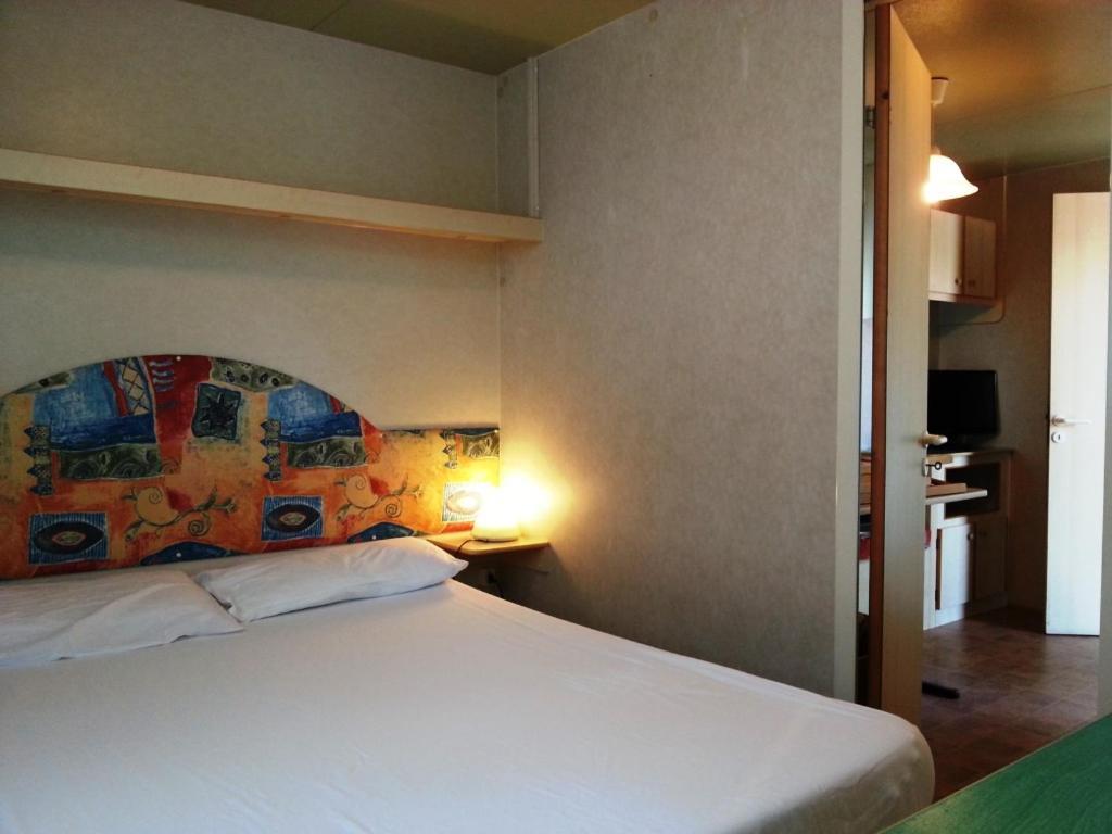 Villaggio Camping Europa 소토마리나 외부 사진